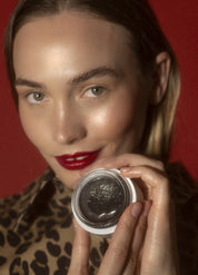 Midsummer Night Maschera Nera Rigenerante