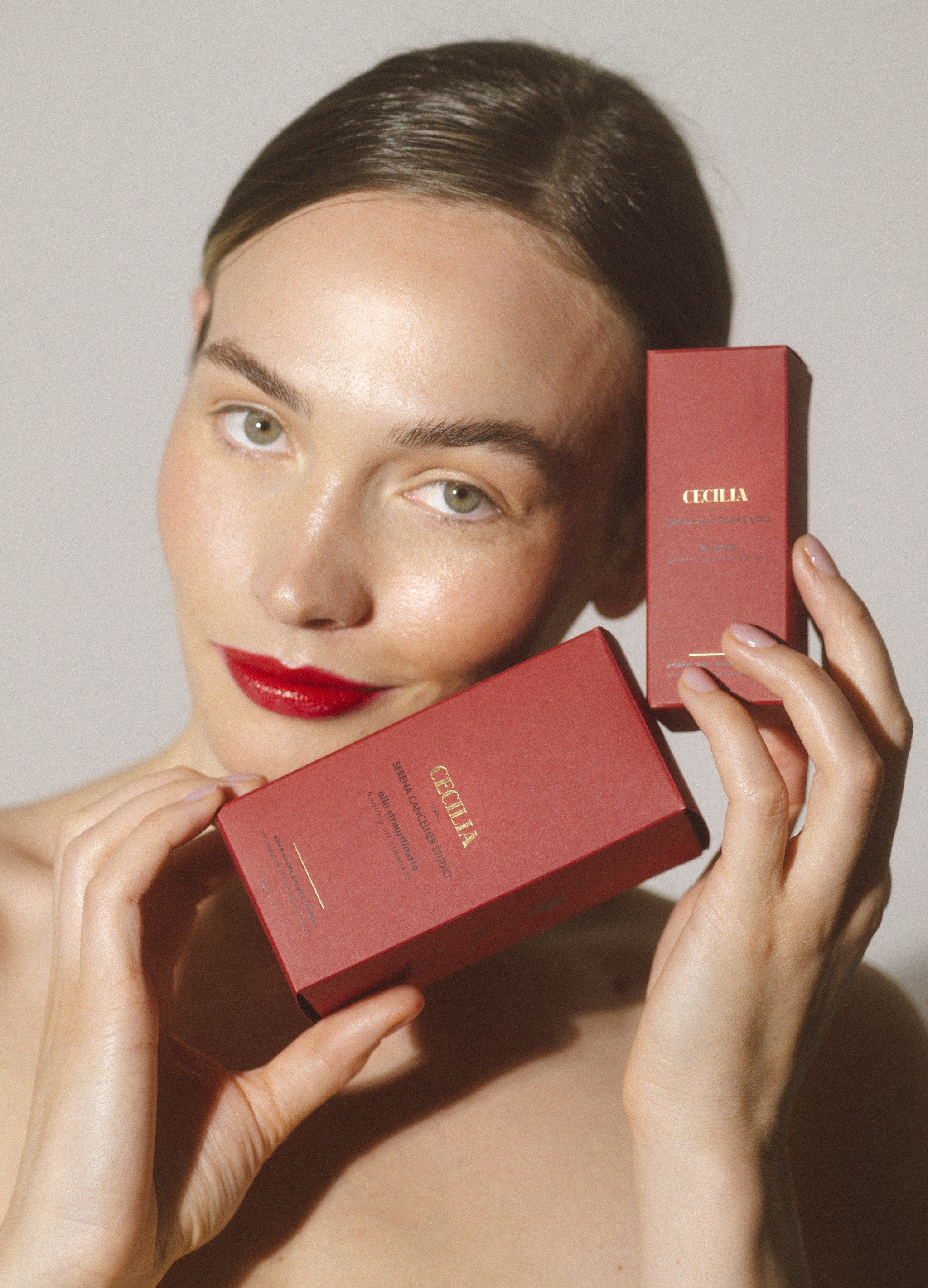 Olio Straordinario Detergente Illuminante