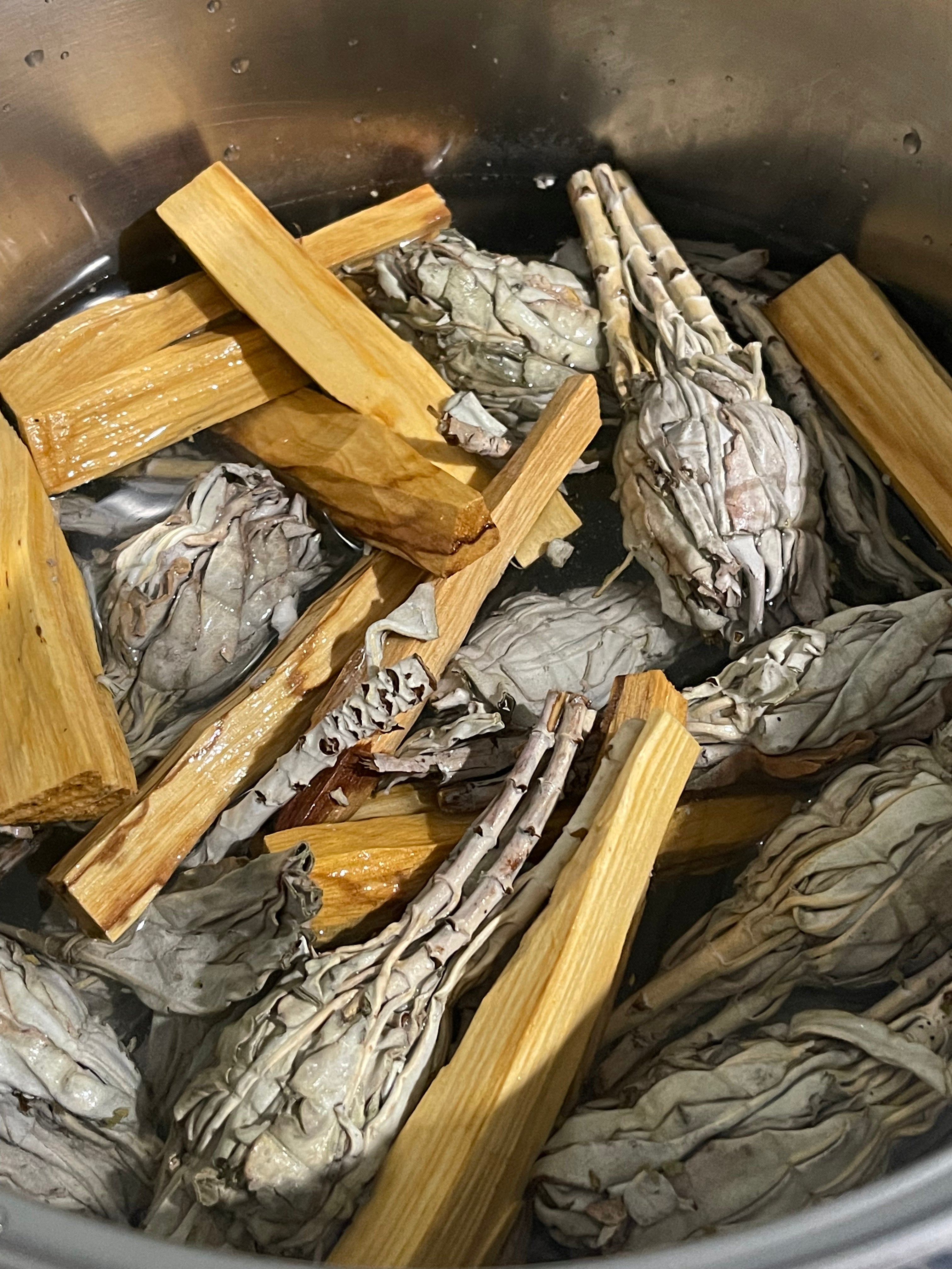 SALVIA BIANCA E PALO SANTO